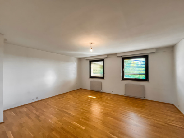 Schlafzimmer • DG-RSI-24-2982